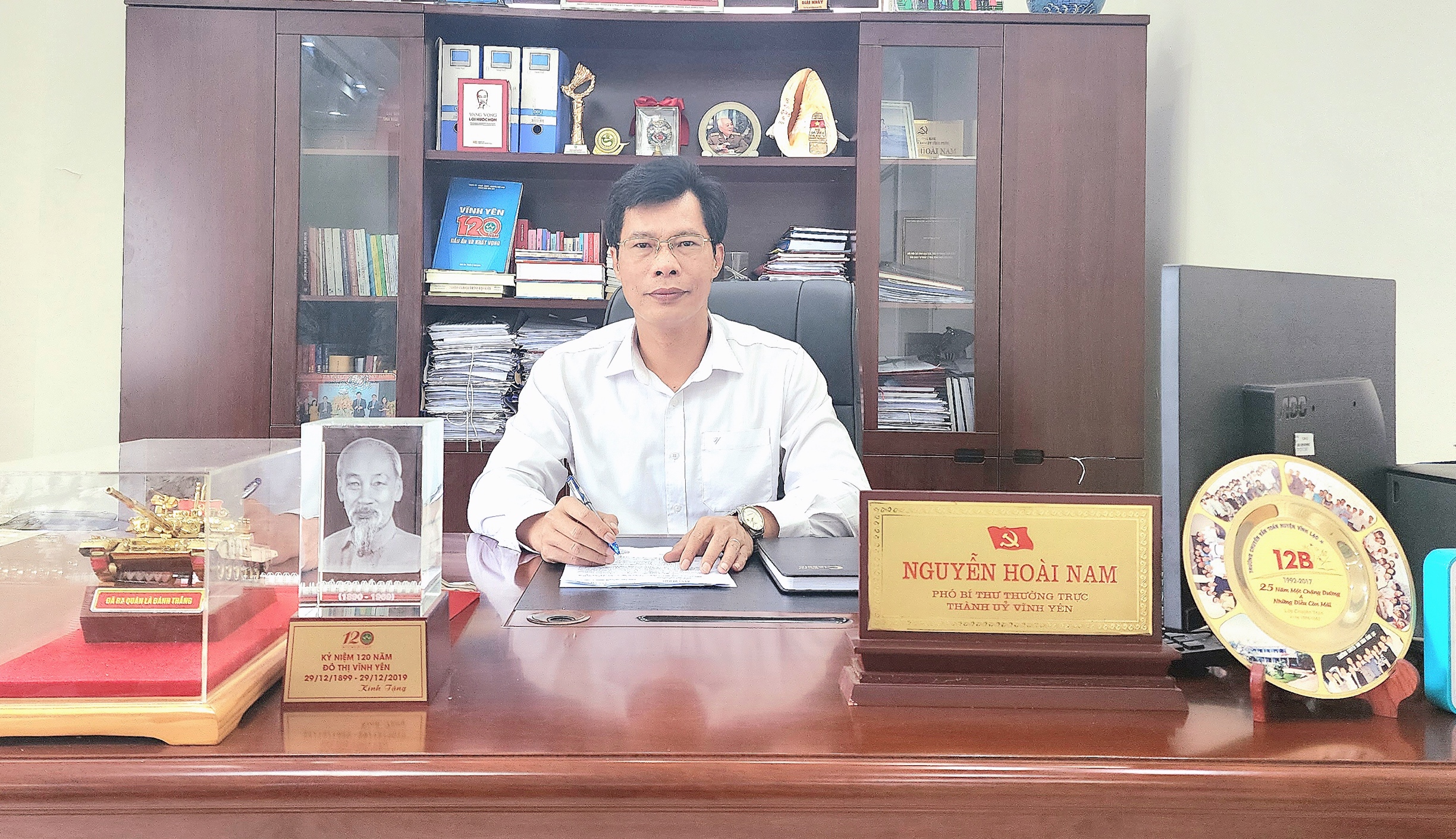 Thành ủy Vĩnh Yên: Đẩy mạnh xây dựng Đảng gắn với phát triển kinh tế - xã hội- Ảnh 1. Thành ủy Vĩnh Yên: Đẩy mạnh xây dựng Đảng gắn với phát triển kinh tế - xã hội- Ảnh 1.