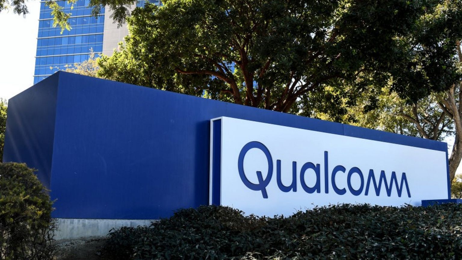 Qualcomm tăng cường danh mục AI với thương vụ trị giá 2,4 tỷ USD- Ảnh 1. Qualcomm tăng cường danh mục AI với thương vụ trị giá 2,4 tỷ USD- Ảnh 1.