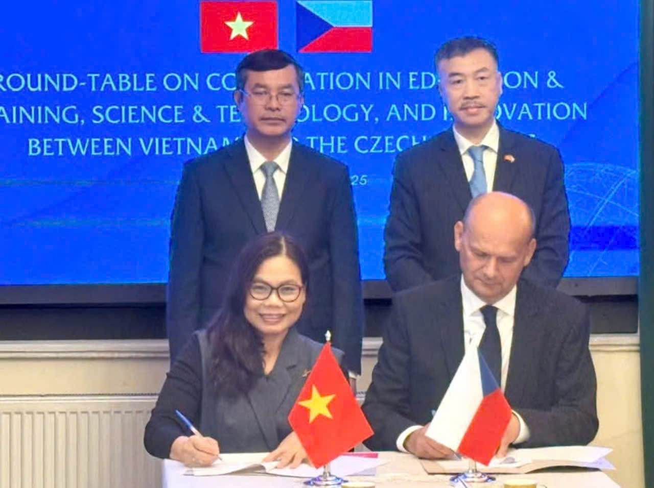 Học viện Hàng không Việt Nam thúc đẩy hợp tác giáo dục với Cộng hoà Séc- Ảnh 1. Học viện Hàng không Việt Nam thúc đẩy hợp tác giáo dục với Cộng hoà Séc- Ảnh 1.