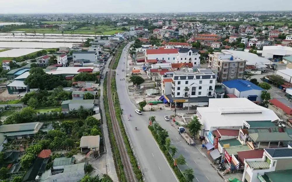 Hà Nội phê duyệt chủ trương đầu tư xây dựng 3 tuyến đường mới- Ảnh 1. Hà Nội phê duyệt chủ trương đầu tư xây dựng 3 tuyến đường mới- Ảnh 1.