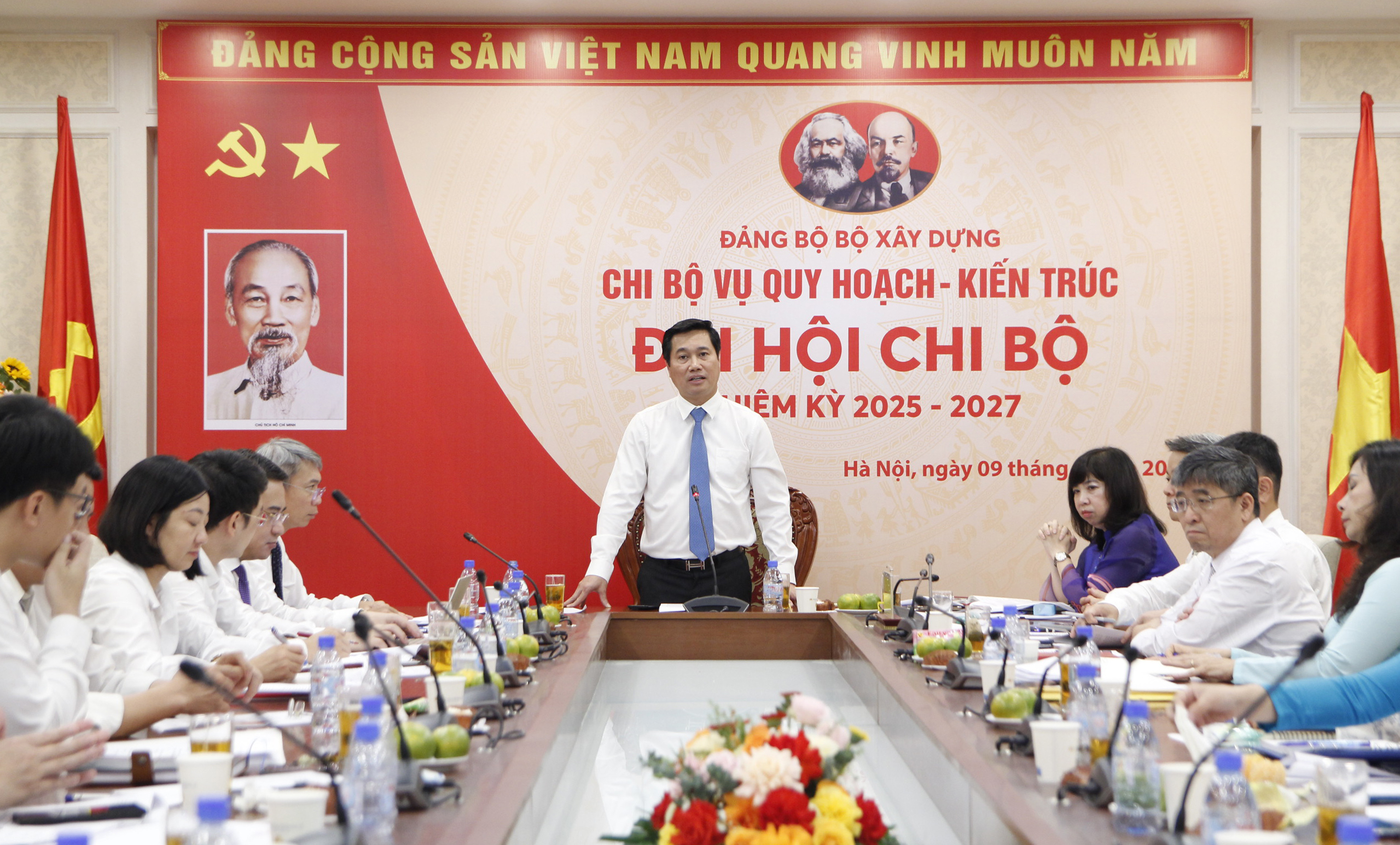 Thú trưởng Bộ Xây dựng Nguyễn Tường Văn phát biểu chỉ đạo tại Đại hội. Thú trưởng Bộ Xây dựng Nguyễn Tường Văn phát biểu chỉ đạo tại Đại hội.