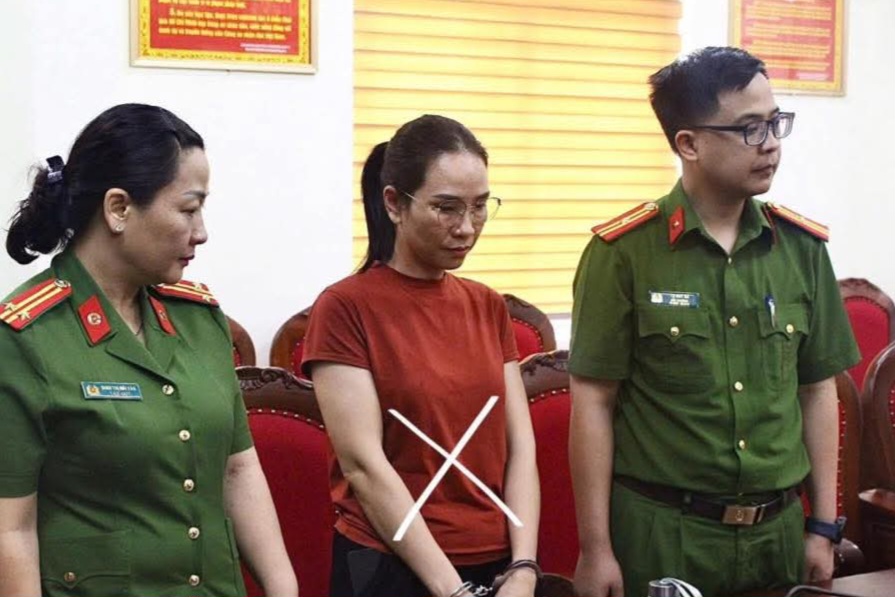 Bắt nguyên kế toán trưởng tham ô tài sản ở Sơn La- Ảnh 1. Bắt nguyên kế toán trưởng tham ô tài sản ở Sơn La- Ảnh 1.