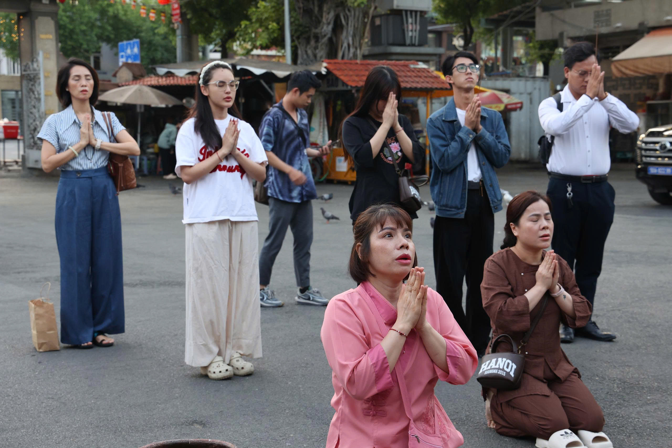 Ba hồi chuông trống khởi đầu thời kỳ mới của TP.HCM- Ảnh 4. Ba hồi chuông trống khởi đầu thời kỳ mới của TP.HCM- Ảnh 4.