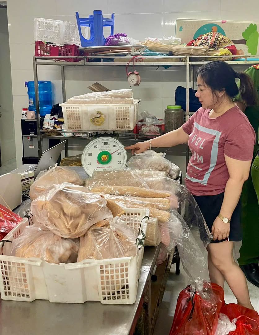 Tuyên Quang: Khởi tố 2 đối tượng sử dụng hàn the trong chế biến thực phẩm- Ảnh 2.
