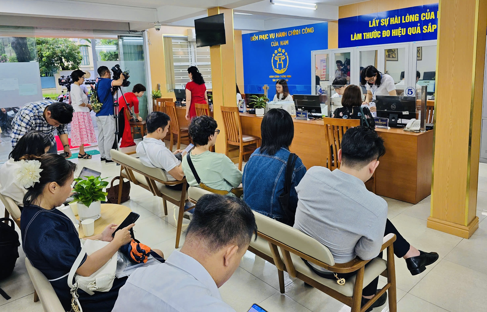 Đồng hành cùng cấp xã- Ảnh 1.