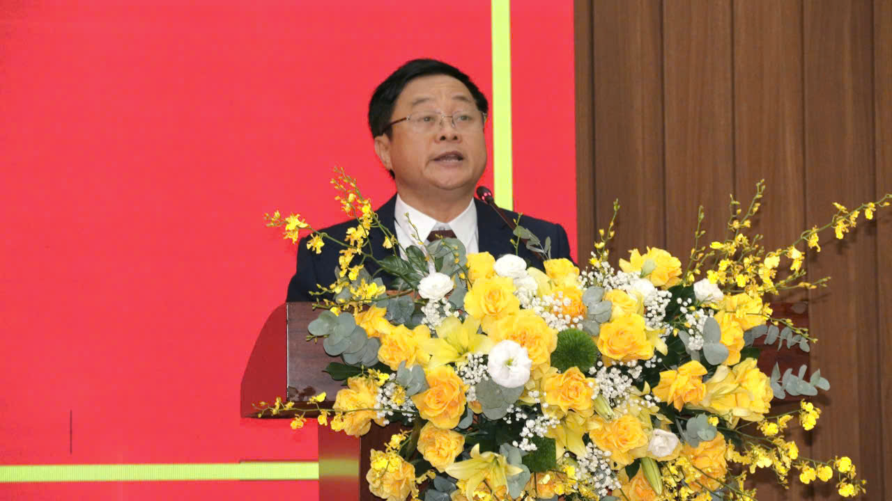 Giám đốc Sở Xây dựng Quảng Ngãi: Tập trung cải cách hành chính, dám nghĩ dám làm- Ảnh 3.