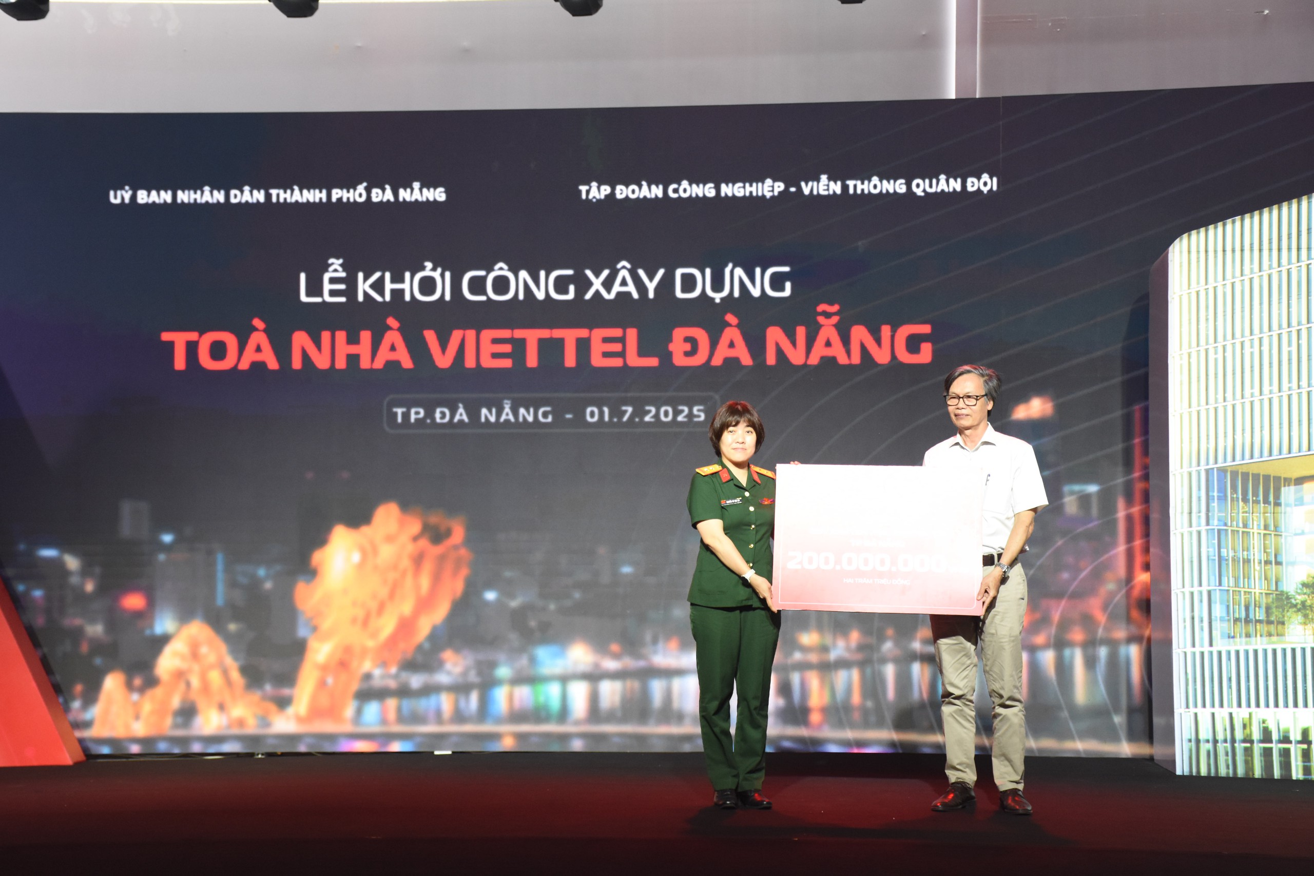 Ngày đầu sáp nhập, Đà Nẵng khởi công tòa nhà công nghệ cao 3.000 tỷ đồng- Ảnh 4. Ngày đầu sáp nhập, Đà Nẵng khởi công tòa nhà công nghệ cao 3.000 tỷ đồng- Ảnh 4.