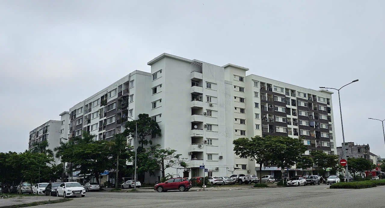 Khánh Hòa: Người làm việc cách nhà từ 30km được mua nhà ở xã hội- Ảnh 2.