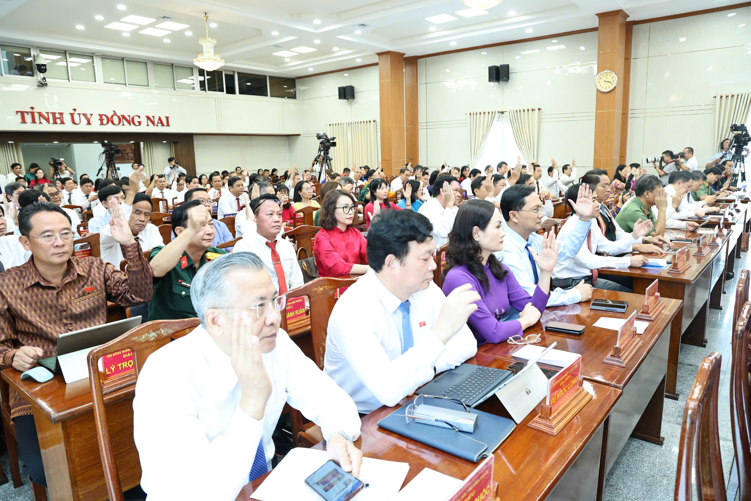 Ông Nguyễn Anh Tuấn làm Giám đốc Sở Xây dựng tỉnh Đồng Nai- Ảnh 5.