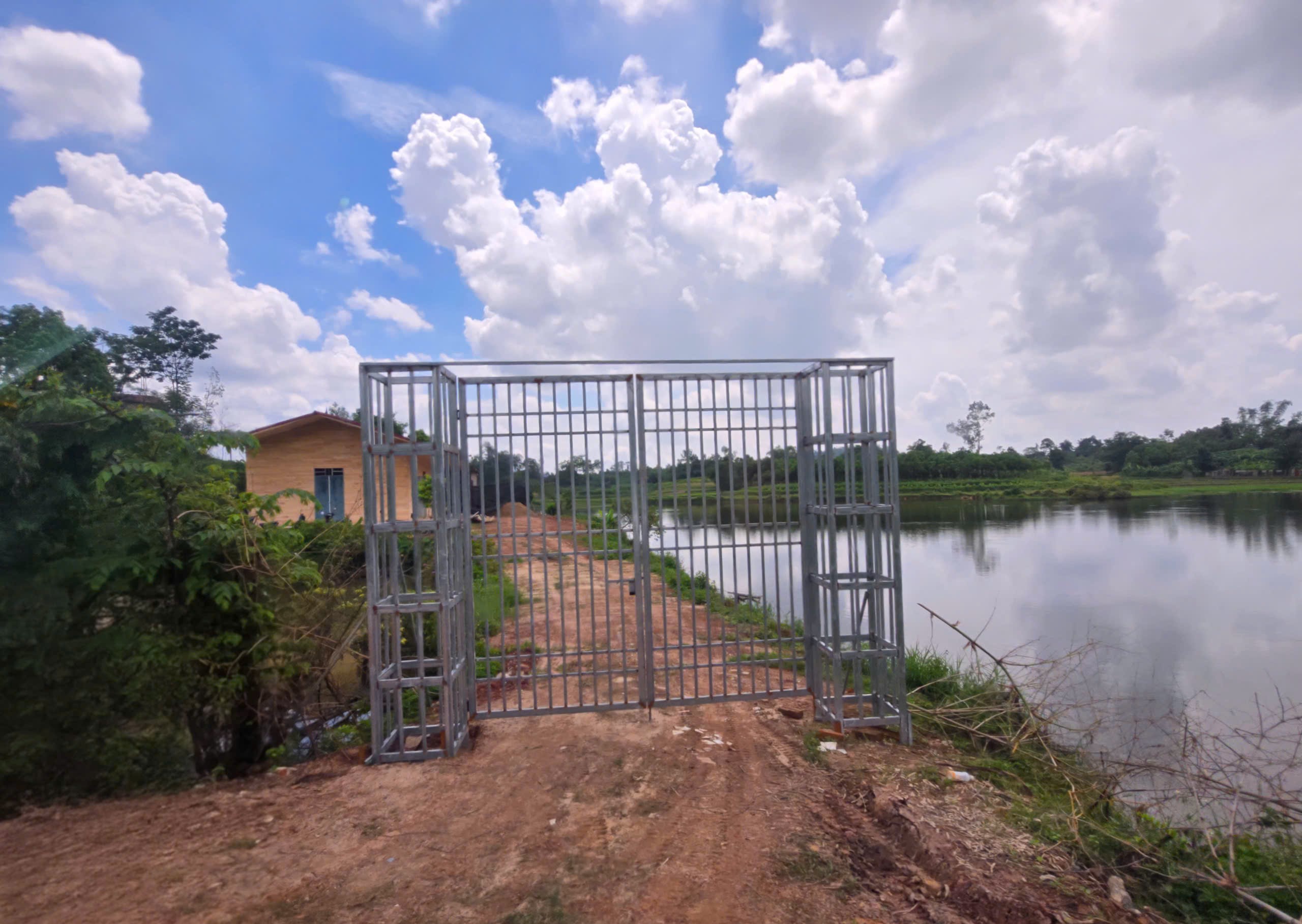 Nhiều công trình xây dựng trái phép trục lợi đền bù ở Thái Nguyên- Ảnh 8.