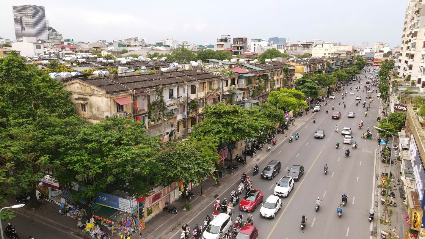 Hà Nội: Nhiều khu tập thể cũ xuống cấp, tiềm ẩn nguy cơ cháy nổ nghiêm trọng- Ảnh 1.