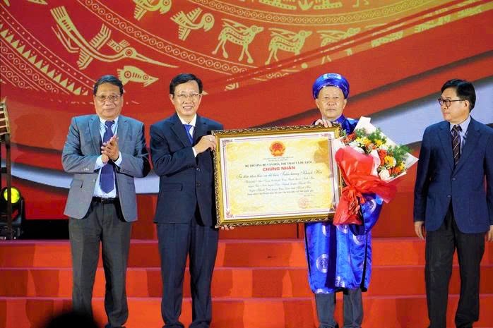 Tháp Bà Ponagar trở thành di tích quốc gia đặc biệt- Ảnh 3. Tháp Bà Ponagar trở thành di tích quốc gia đặc biệt- Ảnh 3.