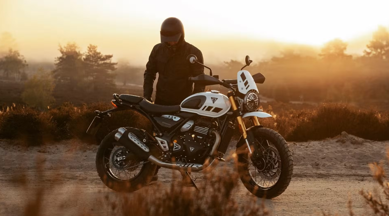Triumph Scrambler 400 XC lộ diện với nhiều nâng cấp- Ảnh 4. Triumph Scrambler 400 XC lộ diện với nhiều nâng cấp- Ảnh 4.