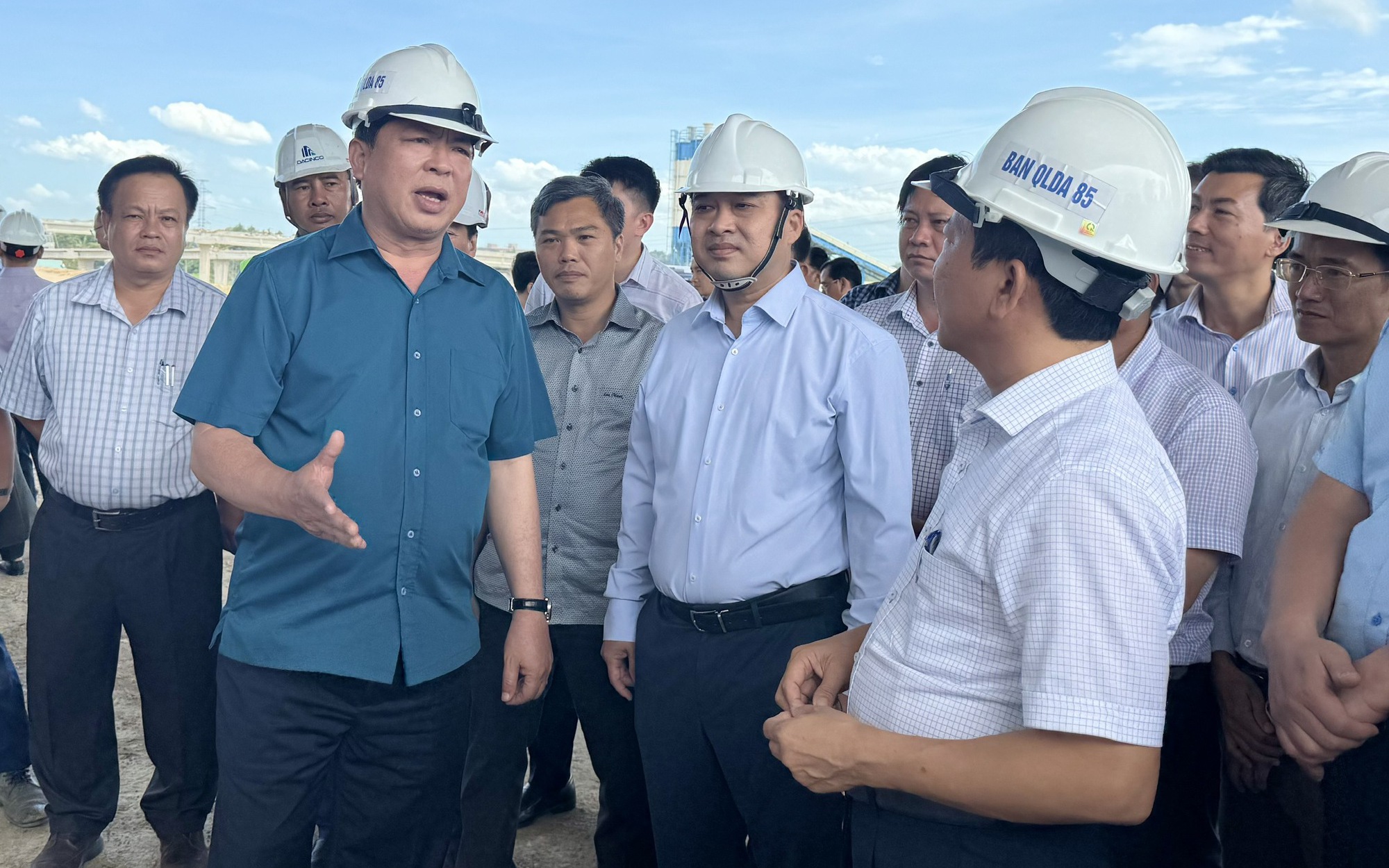 Bộ trưởng Trần Hồng Minh: Trước 19/12 phải thông xe kỹ thuật cao tốc Biên Hòa - Vũng Tàu