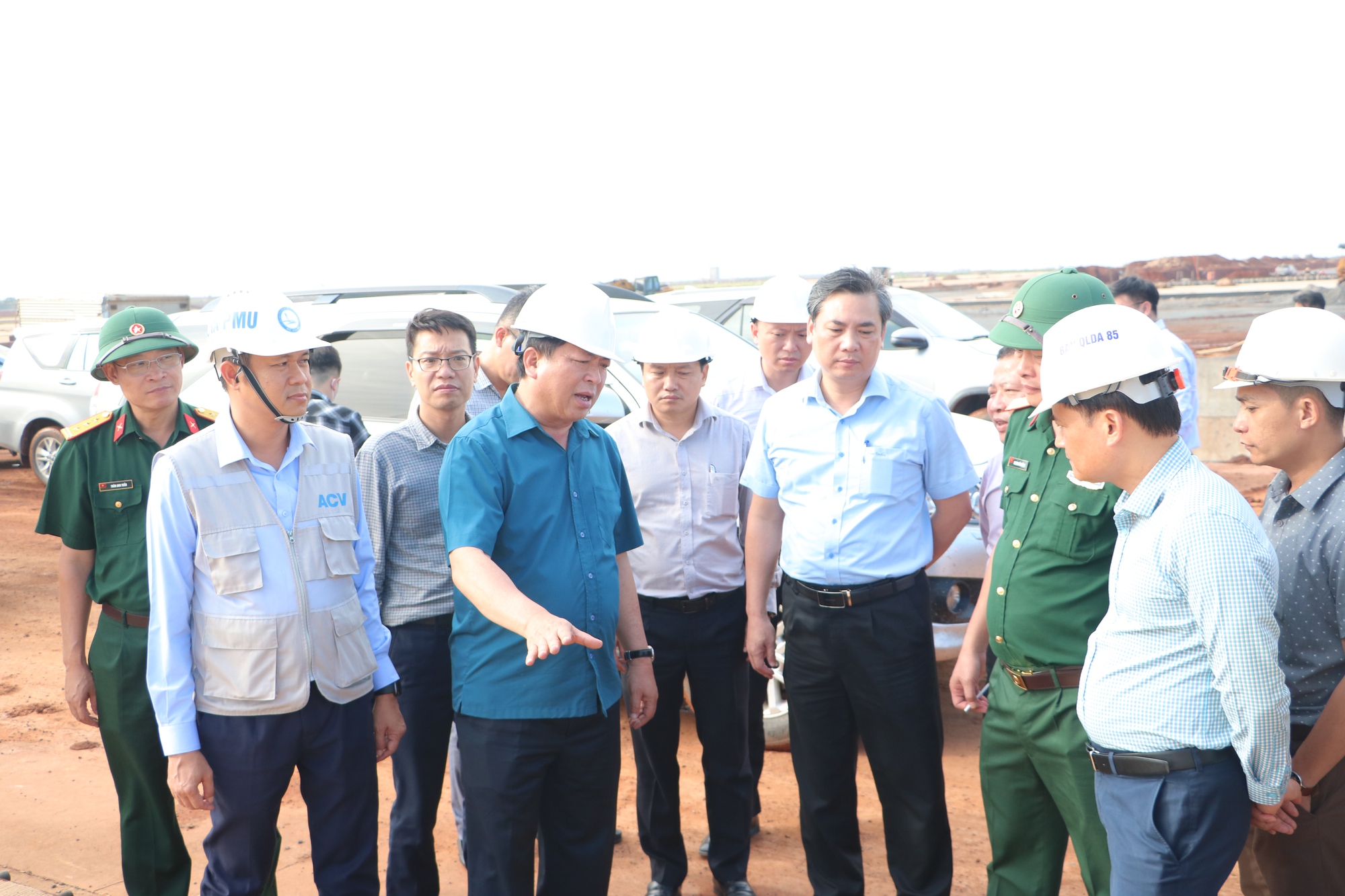 Bộ trưởng Trần Hồng Minh: Trước 19/12 phải thông xe kỹ thuật cao tốc Biên Hòa - Vũng Tàu- Ảnh 8. Bộ trưởng Trần Hồng Minh: Trước 19/12 phải thông xe kỹ thuật cao tốc Biên Hòa - Vũng Tàu- Ảnh 8.