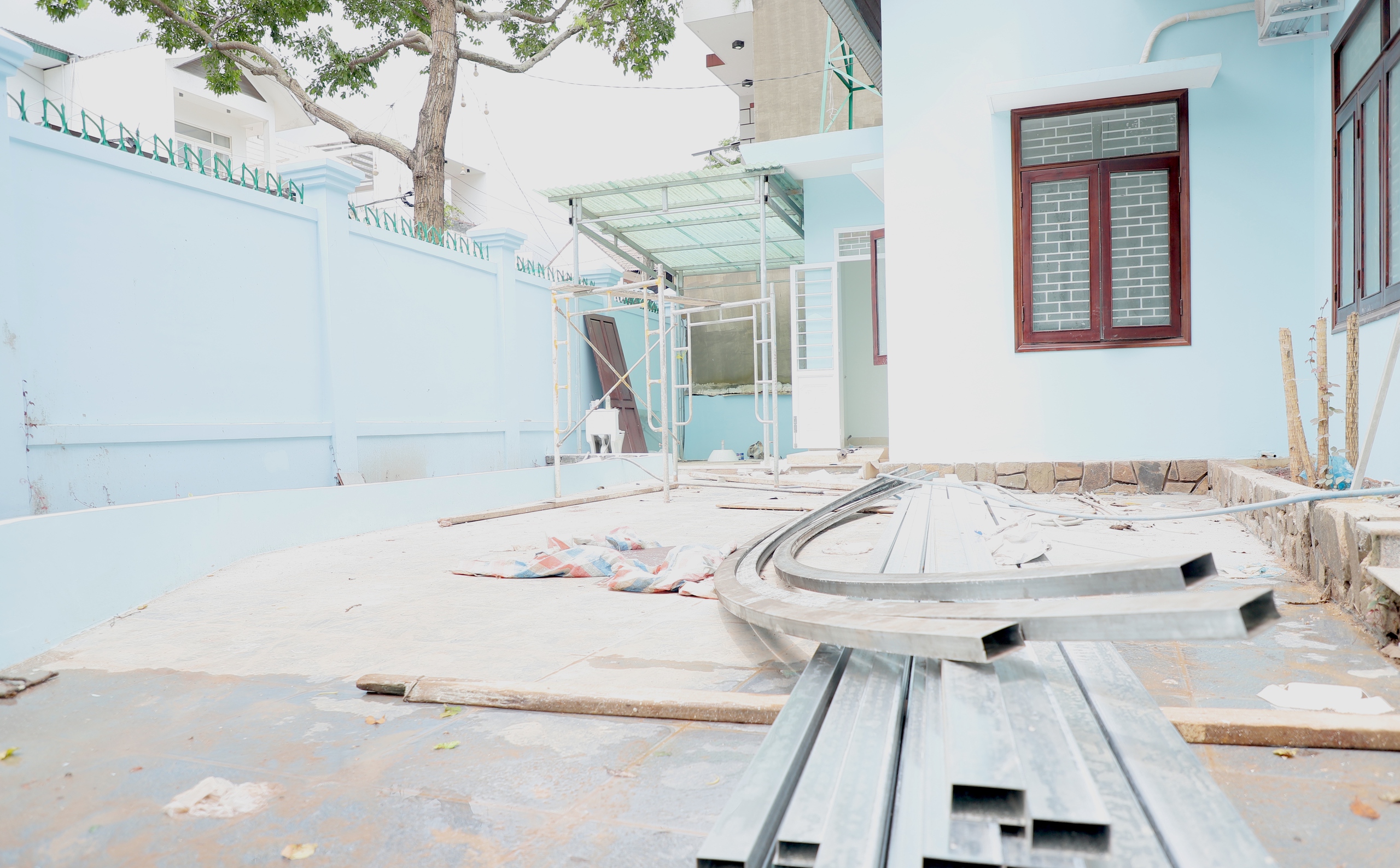 Đắk Lắk: Tất bật cải tạo nhà ở phục vụ gần 1.000 cán bộ làm việc tại trung tâm hành chính - Ảnh 11. Đắk Lắk: Tất bật cải tạo nhà ở phục vụ gần 1.000 cán bộ làm việc tại trung tâm hành chính - Ảnh 11.