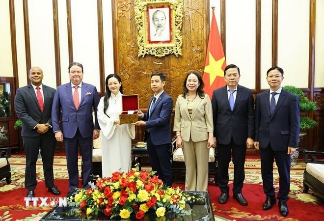 Phó chủ tịch nước tiếp nữ phi hành gia gốc Việt đầu tiên bay vào không gian- Ảnh 2.