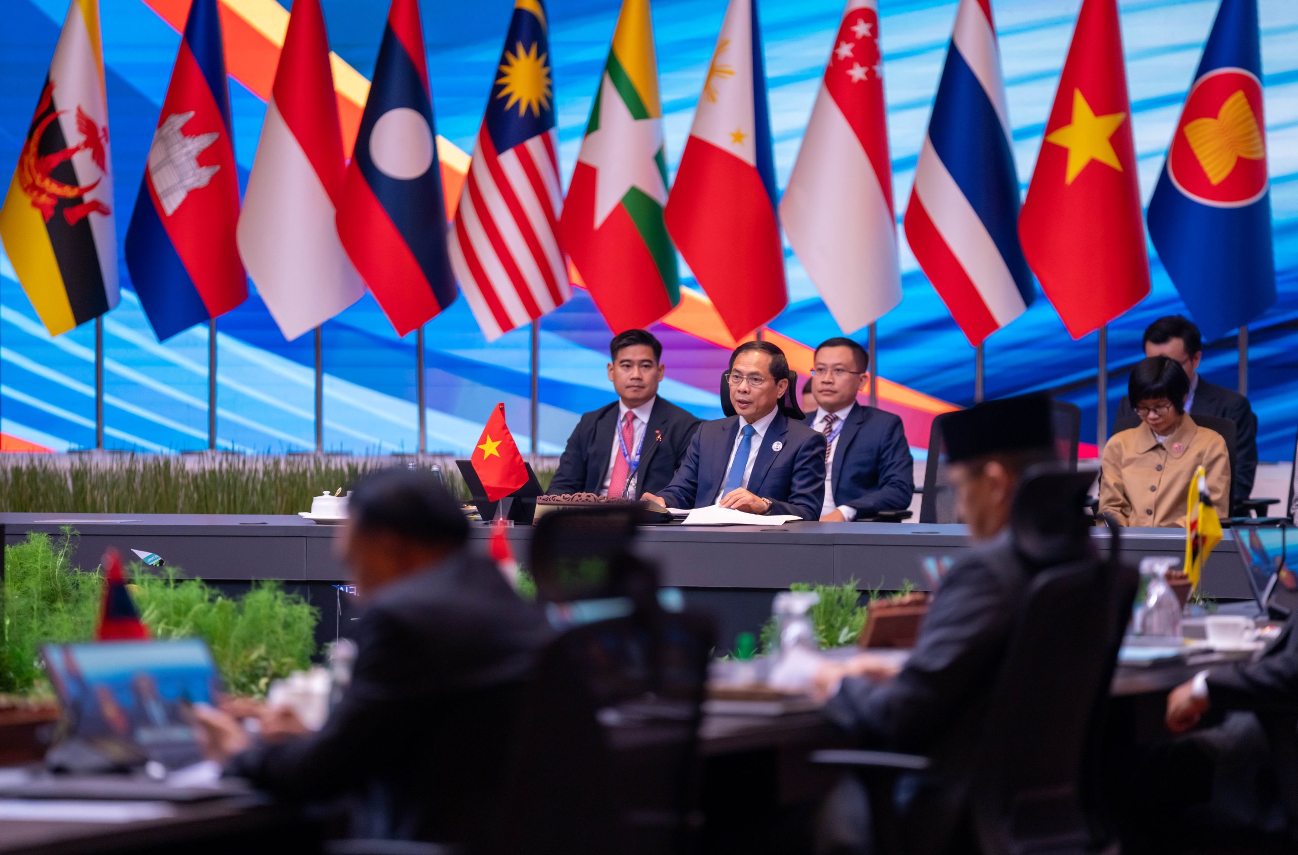 EU cam kết dành 10 tỷ euro thúc đẩy đầu tư hạ tầng tại ASEAN- Ảnh 1.