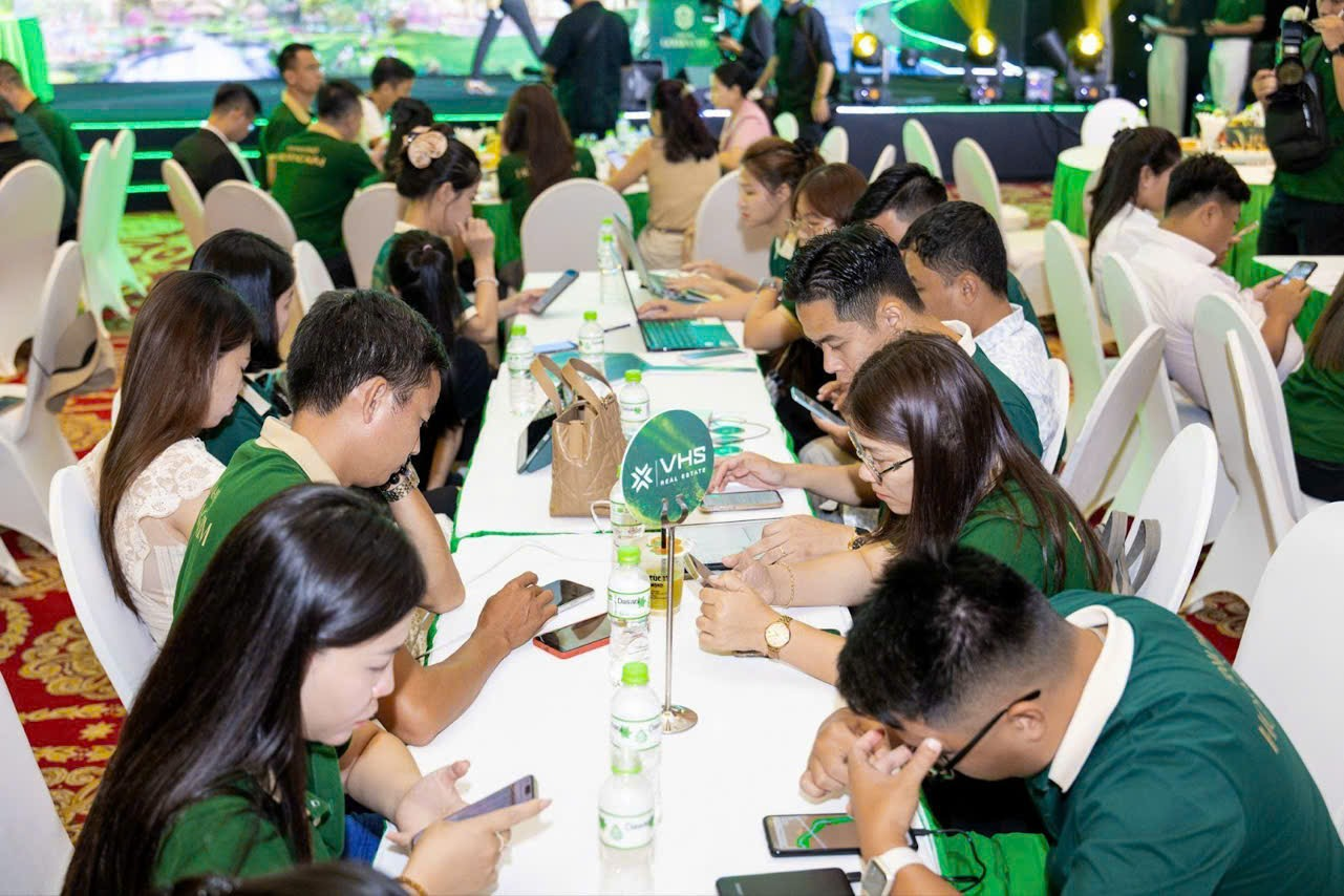 VHS rực cháy cùng phân khu thiên hà - Vinhomes Golden City- Ảnh 3.