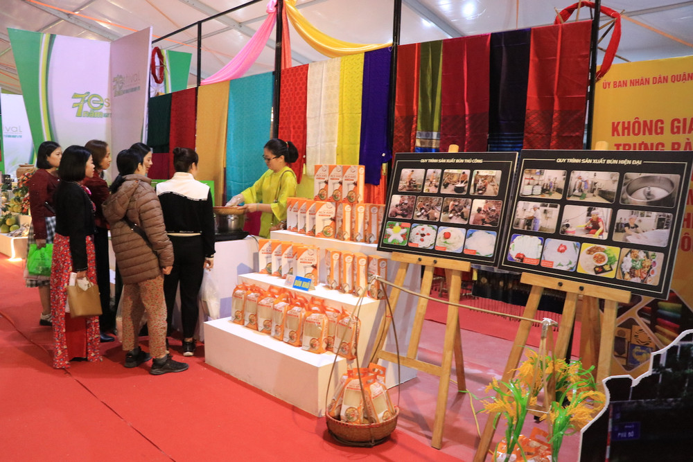 Hà Nội: Nhiều điểm nhấn tại Festival Bảo tồn và Phát triển làng nghề quốc tế năm 2025- Ảnh 1. Hà Nội: Nhiều điểm nhấn tại Festival Bảo tồn và Phát triển làng nghề quốc tế năm 2025- Ảnh 1.