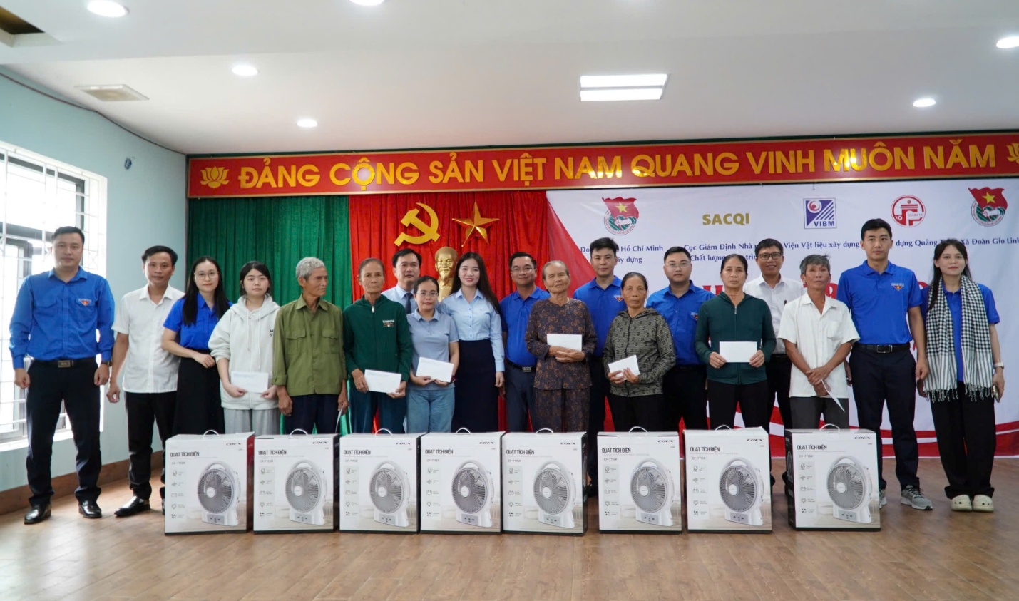 Đoàn thanh niên Cục Giám định và Viện Vật liệu xây dựng tri ân cùng “Hành trình đỏ"- Ảnh 5. Đoàn thanh niên Cục Giám định và Viện Vật liệu xây dựng tri ân cùng “Hành trình đỏ"- Ảnh 5.