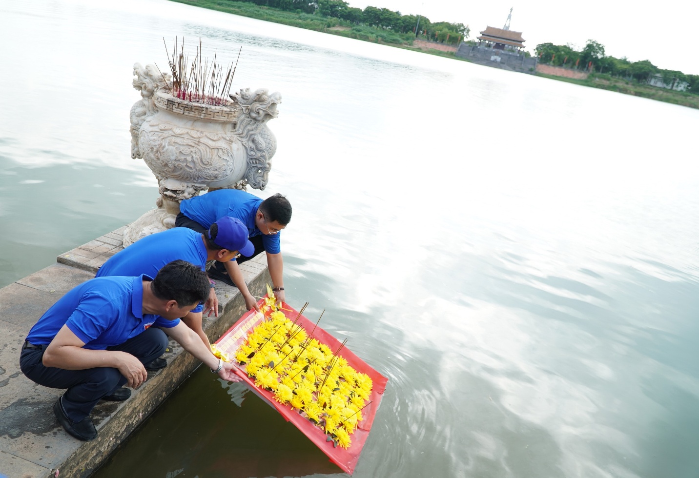 Đoàn thanh niên Cục Giám định và Viện Vật liệu xây dựng tri ân cùng “Hành trình đỏ"- Ảnh 14. Đoàn thanh niên Cục Giám định và Viện Vật liệu xây dựng tri ân cùng “Hành trình đỏ"- Ảnh 14.
