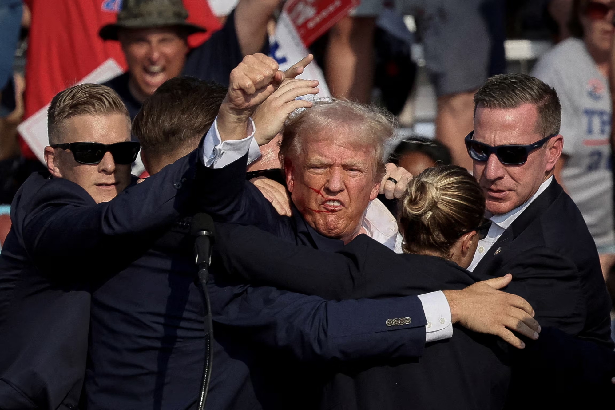 Thượng viện Mỹ chỉ ra một loạt sai sót của Mật vụ trong vụ ông Trump bị ám sát hụt- Ảnh 1. Thượng viện Mỹ chỉ ra một loạt sai sót của Mật vụ trong vụ ông Trump bị ám sát hụt- Ảnh 1.