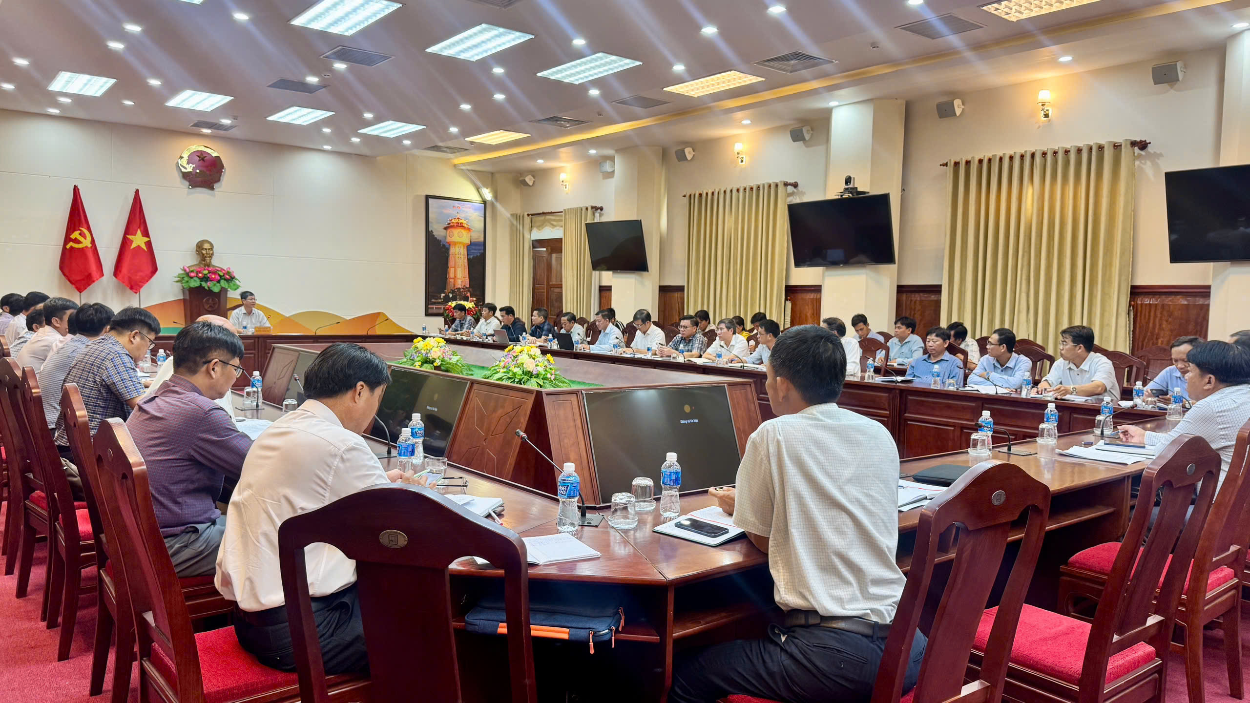 Lâm Đồng: Xây dựng 9 khu tái định cư phục vụ dự án đường sắt tốc độ cao Bắc - Nam- Ảnh 2. Lâm Đồng: Xây dựng 9 khu tái định cư phục vụ dự án đường sắt tốc độ cao Bắc - Nam- Ảnh 2.