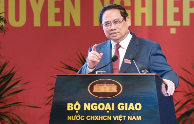 Thủ tướng: "Mỗi cán bộ ngoại giao phải là một chiến sĩ tiên phong trên mặt trận đối ngoại"- Ảnh 2. Thủ tướng: "Mỗi cán bộ ngoại giao phải là một chiến sĩ tiên phong trên mặt trận đối ngoại"- Ảnh 2.