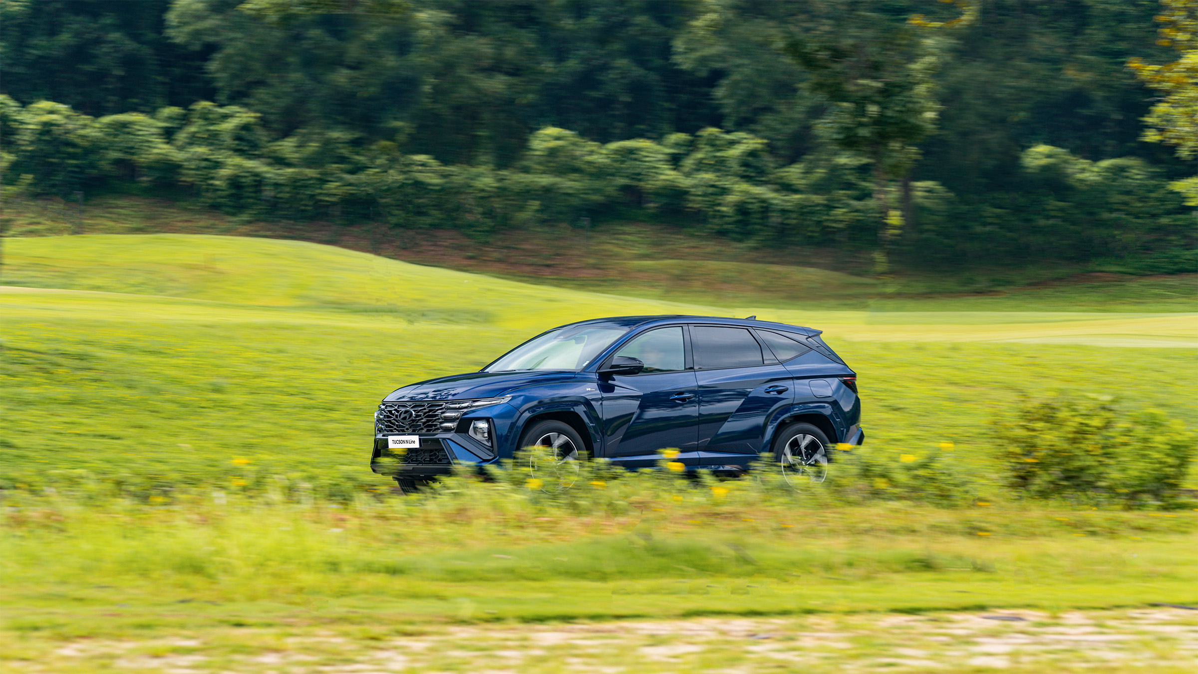 Tucson bất ngờ là mẫu xe Hyundai bán chạy nhất Việt Nam- Ảnh 1. Tucson bất ngờ là mẫu xe Hyundai bán chạy nhất Việt Nam- Ảnh 1.
