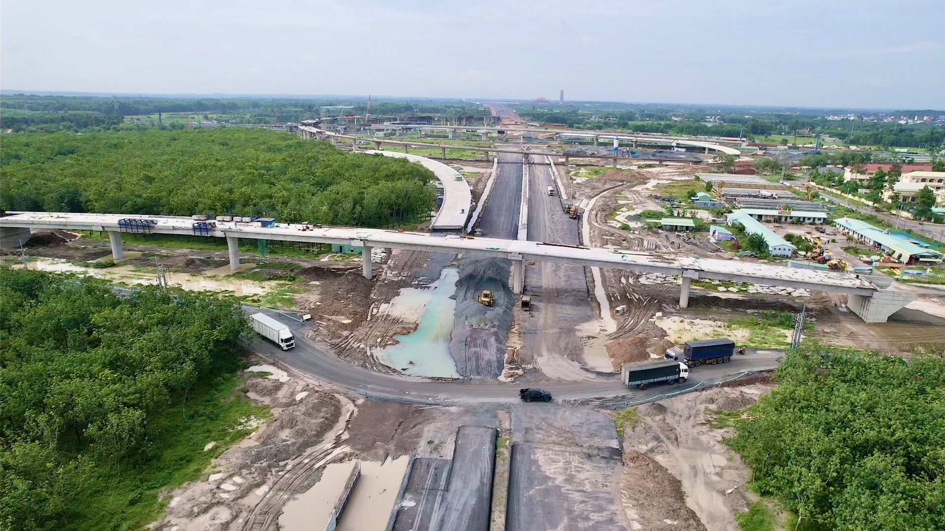 A bridge over a road  AI-generated content may be incorrect.
