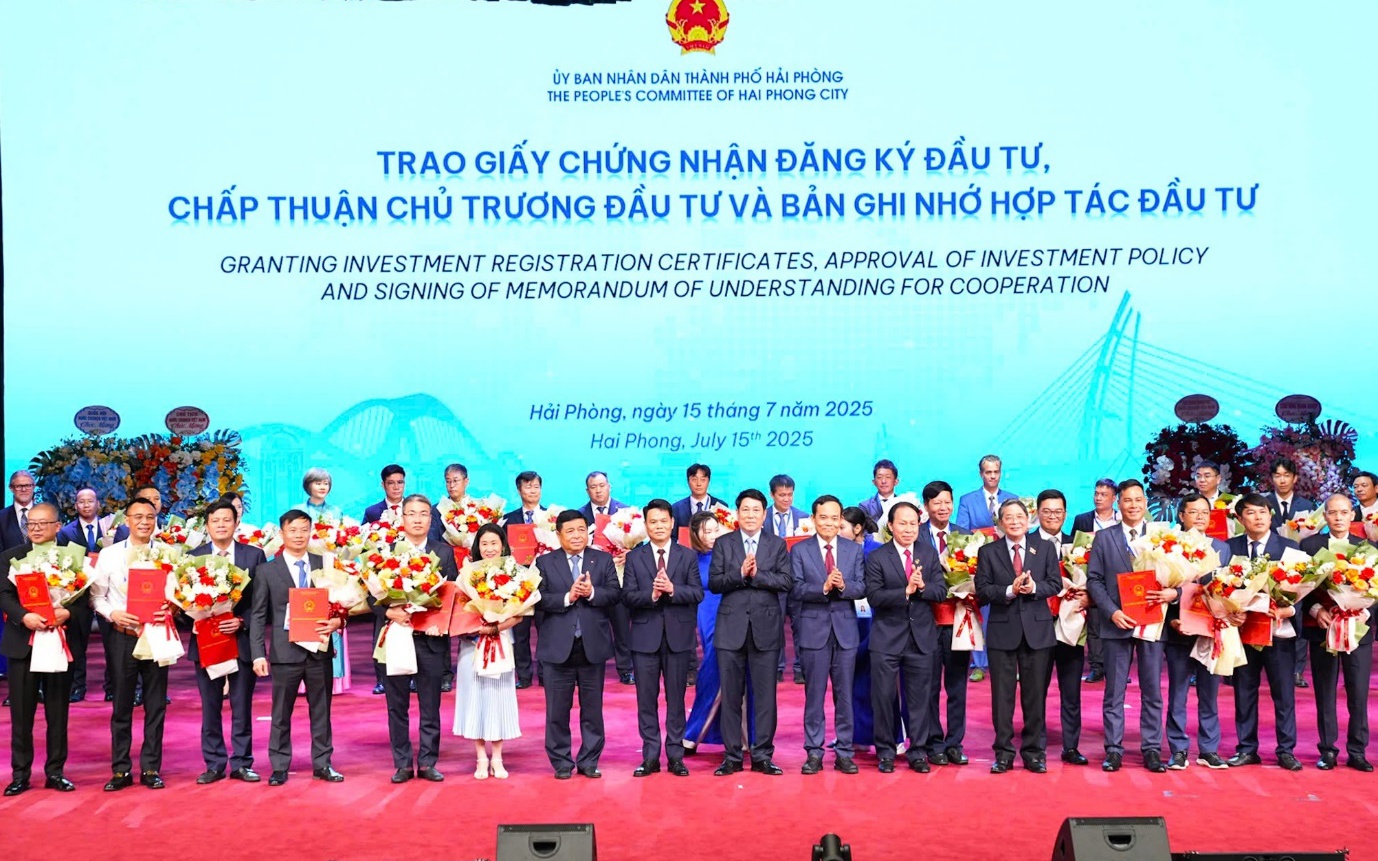 Chủ tịch nước Lương Cường dự hội nghị xúc tiến đầu tư TP Hải Phòng
