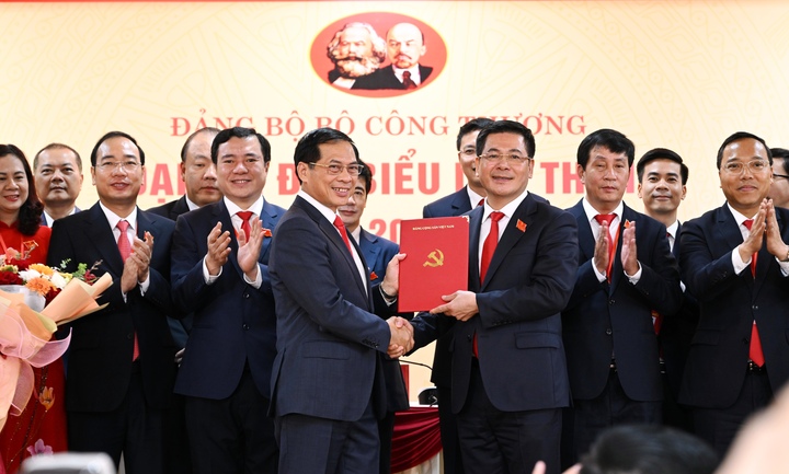 Đảng bộ Bộ Công thương xác định 7 nhiệm vụ trọng tâm và 6 đột phá chiến lược- Ảnh 3. Đảng bộ Bộ Công thương xác định 7 nhiệm vụ trọng tâm và 6 đột phá chiến lược- Ảnh 3.