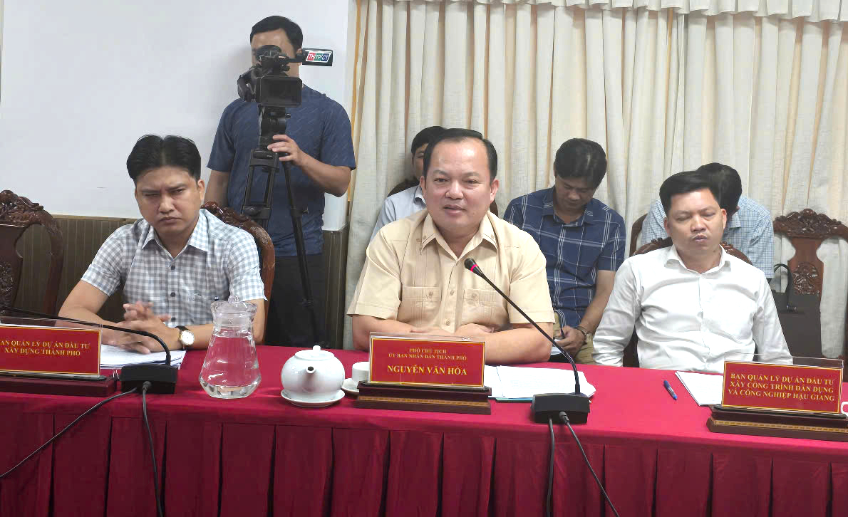 Cần Thơ thành lập 2 ban quản lý dự án thành phố sau hợp nhất- Ảnh 1. Cần Thơ thành lập 2 ban quản lý dự án thành phố sau hợp nhất- Ảnh 1.