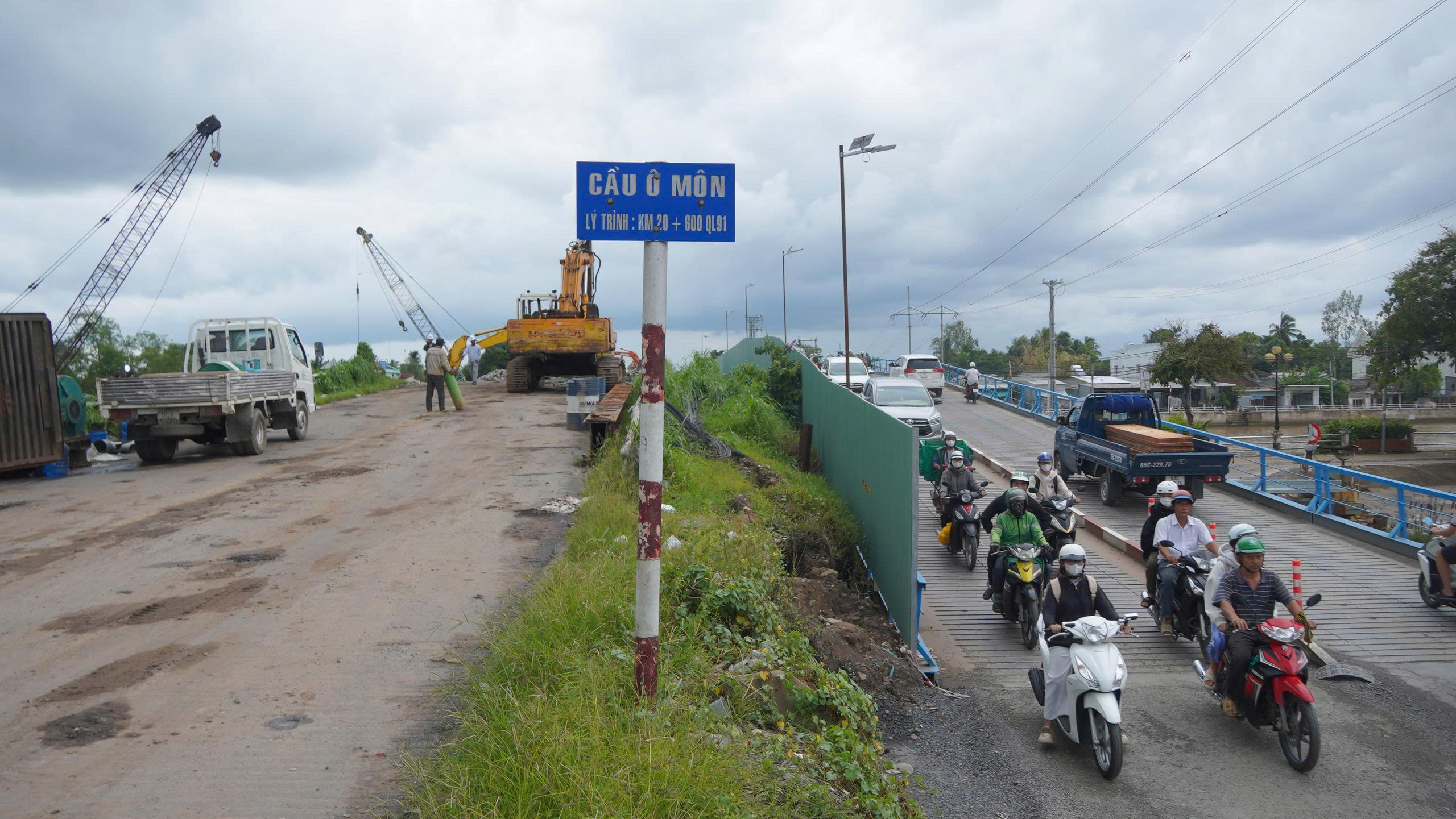 Cầu Ô Môn chậm tiến độ: Sẽ điều chuyển khối lượng nếu không có chuyển biến- Ảnh 1.