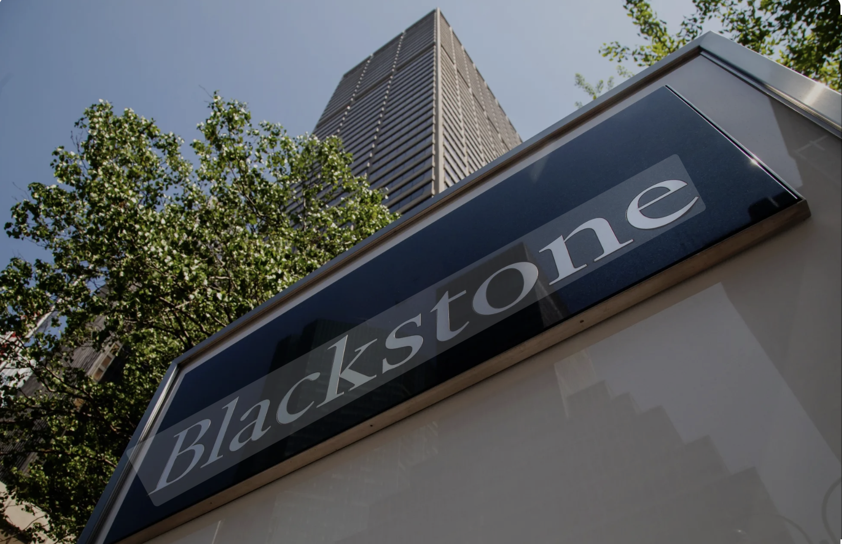 Blackstone bất ngờ rút khỏi liên minh mua TikTok tại Mỹ- Ảnh 1.