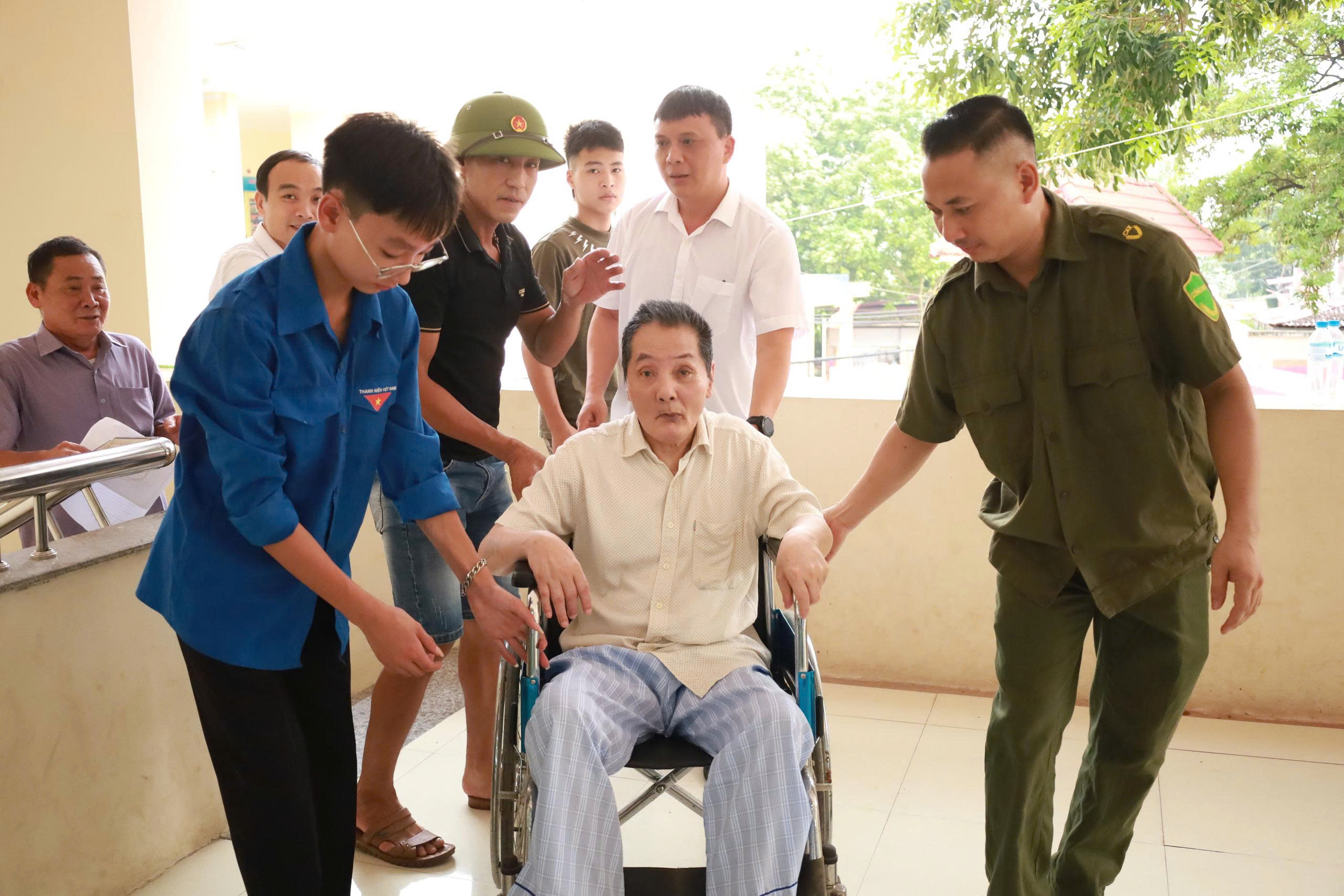 Xã đầu tiên trên cả nước khám sức khỏe miễn phí cho toàn bộ người dân- Ảnh 2. Xã đầu tiên trên cả nước khám sức khỏe miễn phí cho toàn bộ người dân- Ảnh 2.