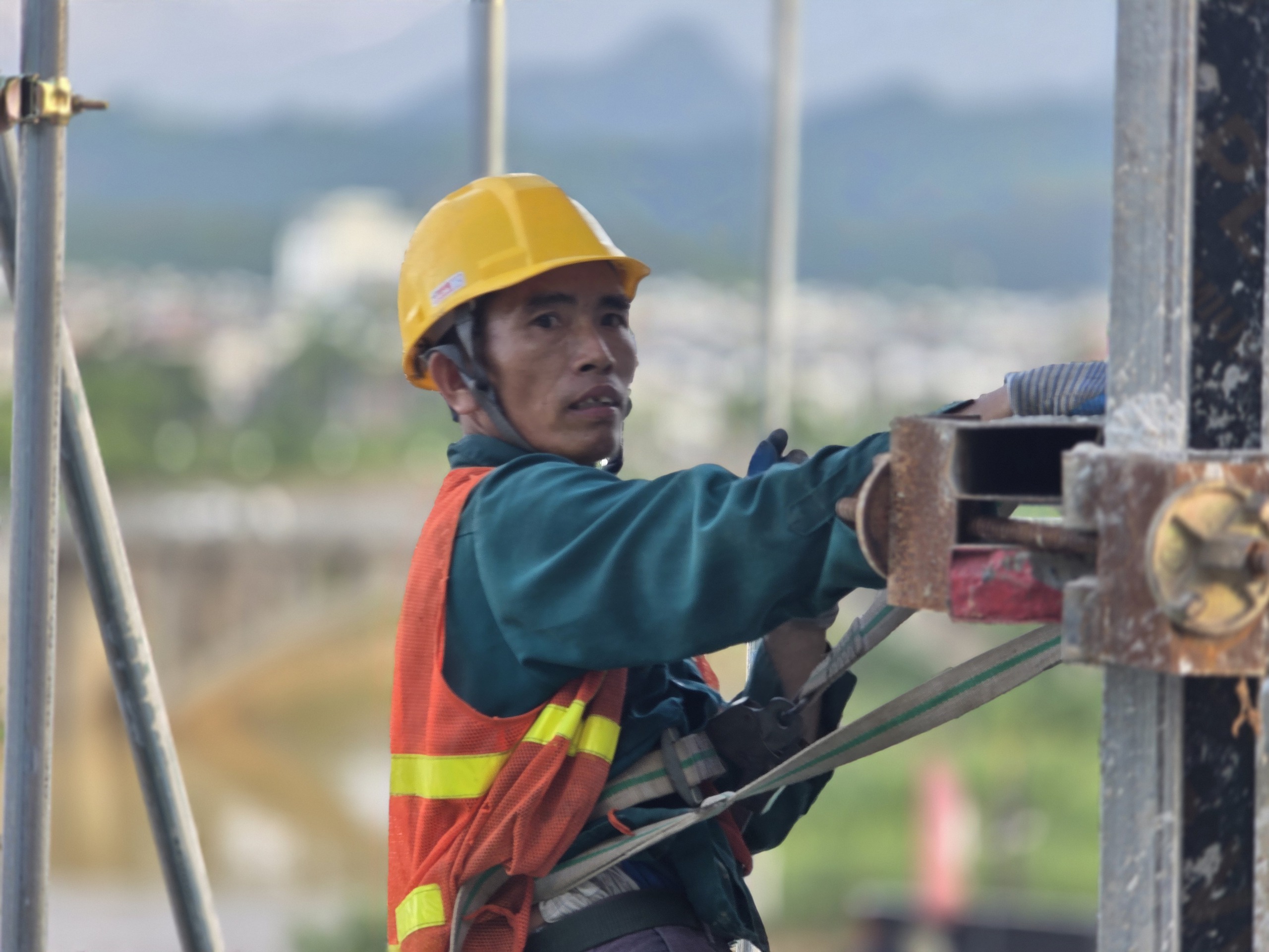 Tăng tốc về đích trên công trường nhà ở xã hội ở Lào Cai- Ảnh 4.