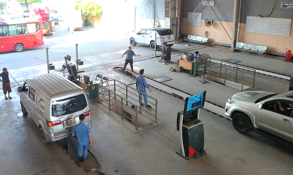Mua ô tô cũ, nhiều chủ xe bất ngờ bị từ chối đăng kiểm- Ảnh 1.