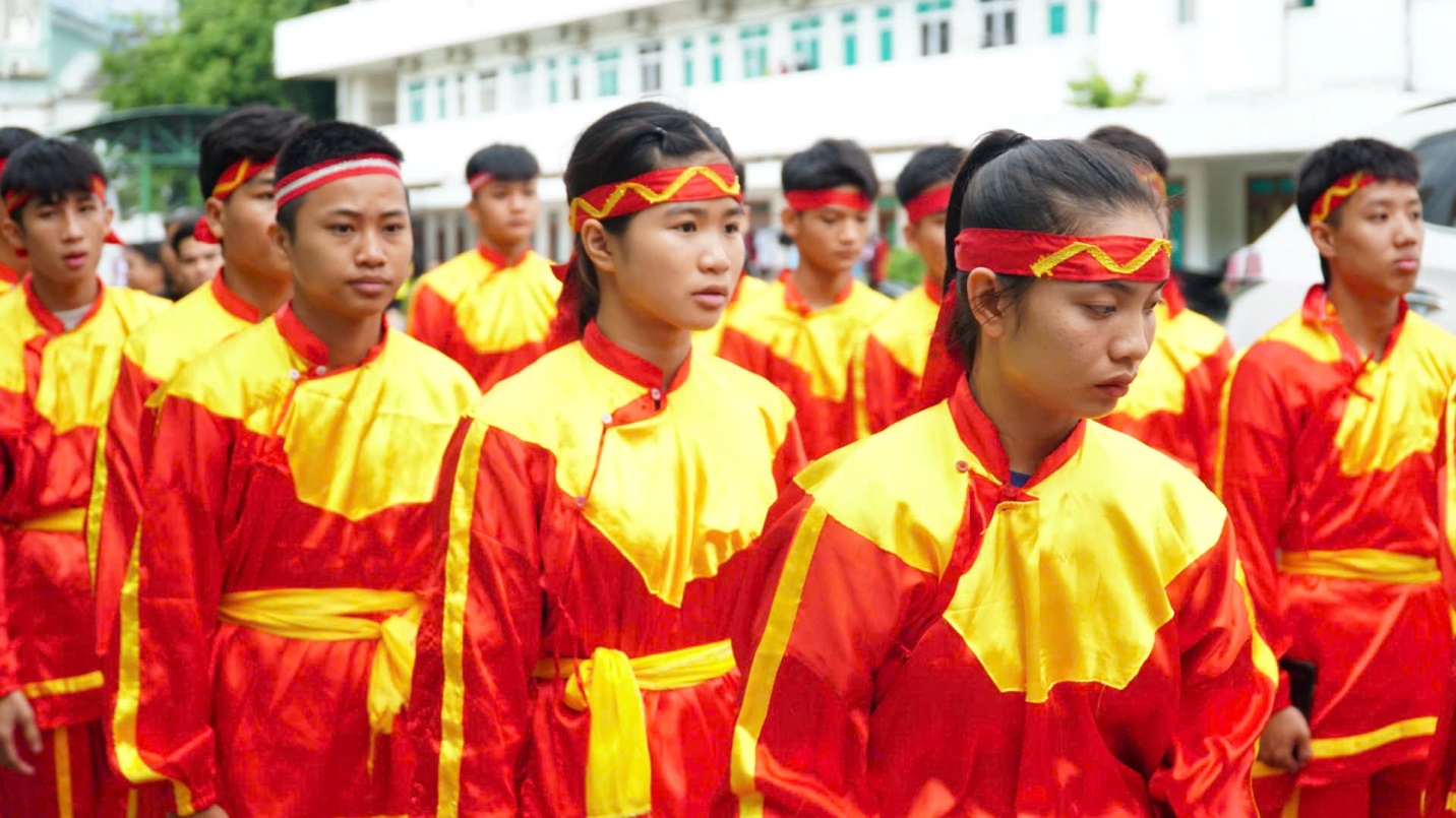 Rước Cúp Hoàng đế Quang Trung, tái hiện dấu ấn thiêng liêng của võ cổ truyền Bình Định- Ảnh 5.