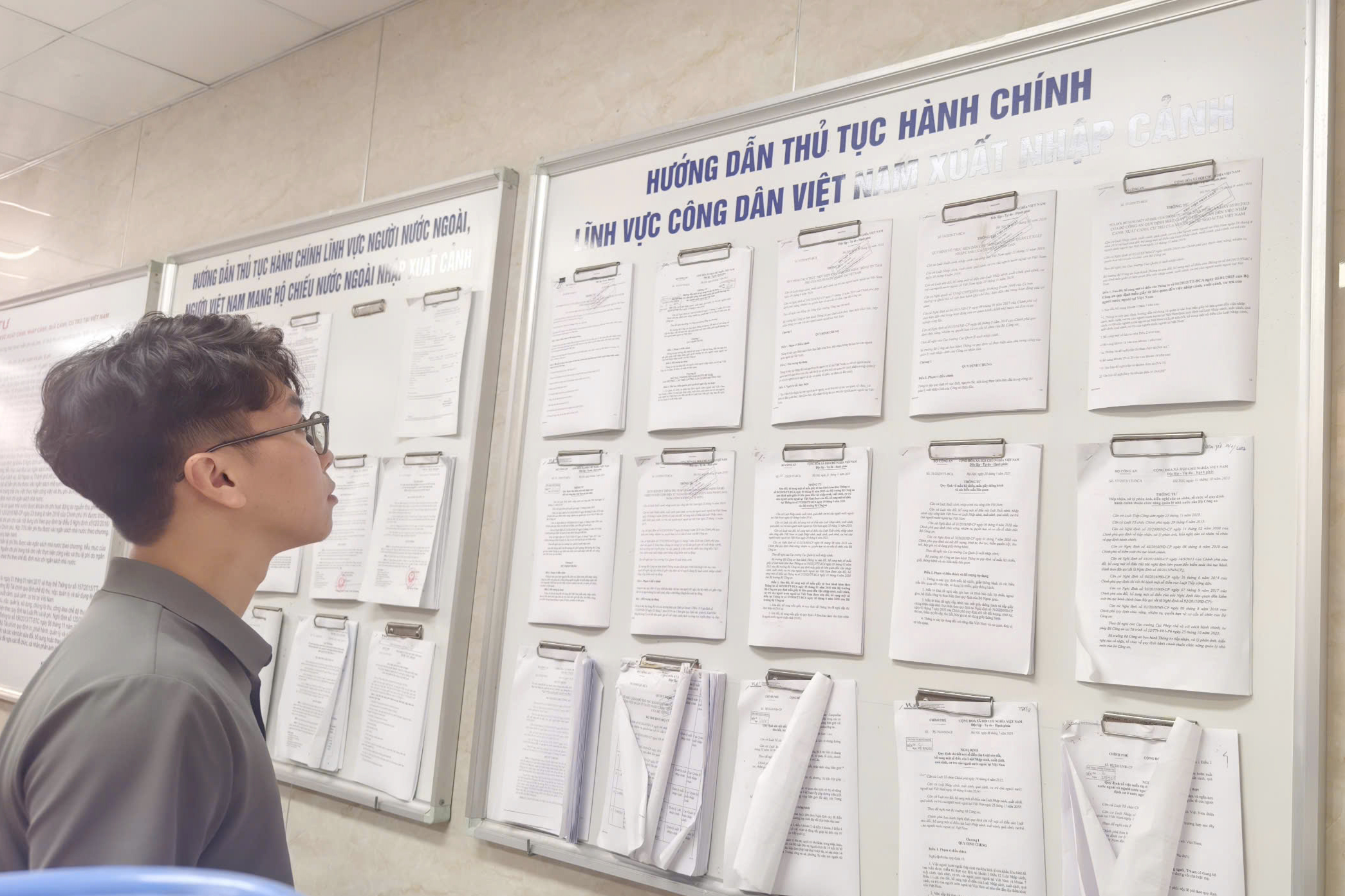 Bắt đầu cao điểm 50 ngày cấp định danh điện tử mức 2 cho người nước ngoài- Ảnh 11.