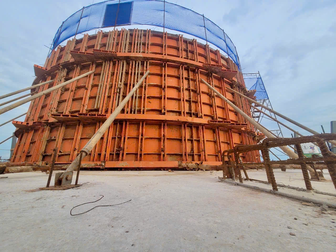 Cất nóc tháp kiểm soát không lưu sân bay Long Thành cao 123m- Ảnh 4.