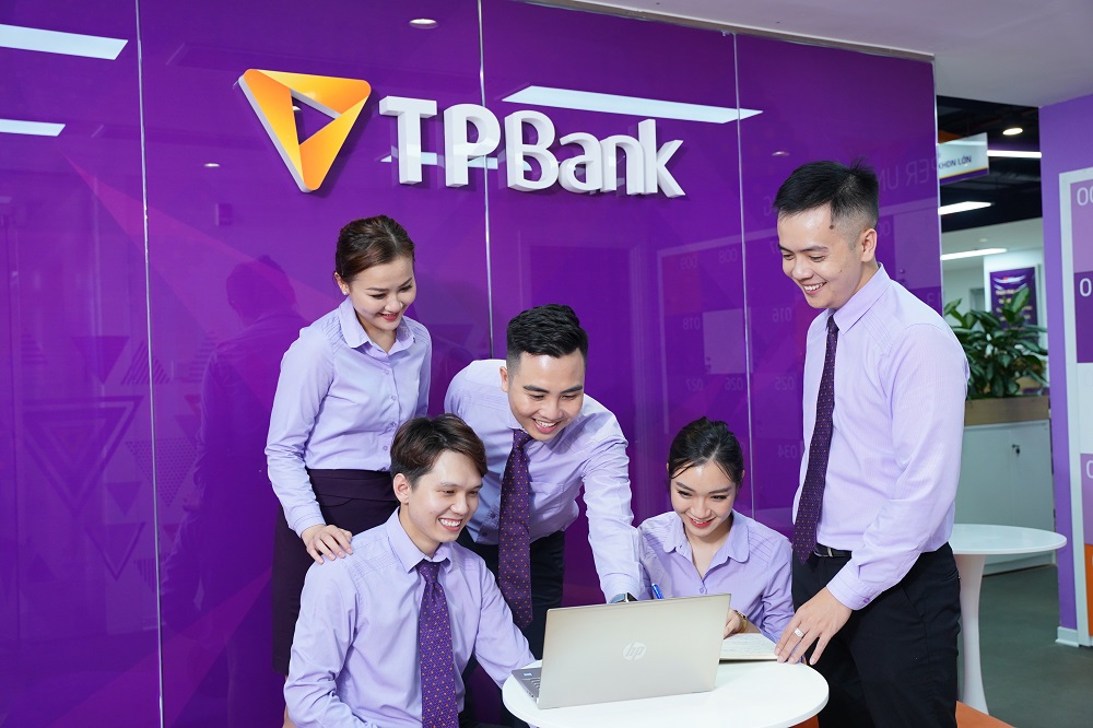 TPBank duy trì đà tăng trưởng bền vững, lợi nhuận 6 tháng vượt 4.100 tỷ đồng- Ảnh 2.