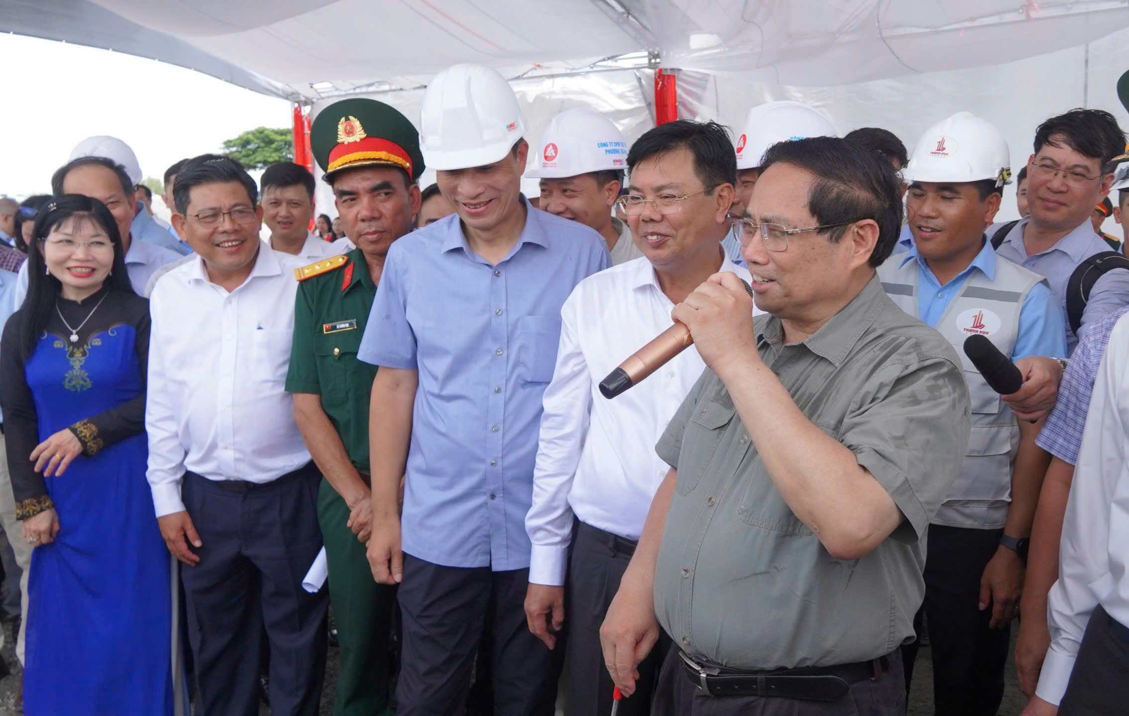 Thủ tướng: Thông xe cao tốc Châu Đốc - Cần Thơ - Sóc Trăng tạo không gian phát triển mới- Ảnh 7.