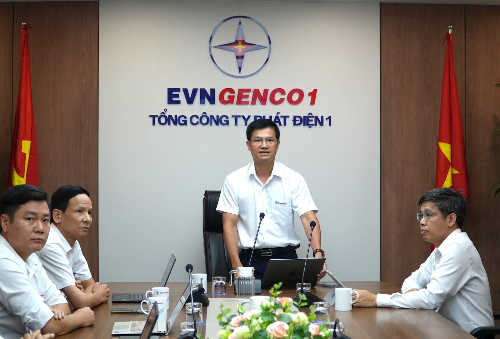EVNGENCO1 sẵn sàng "4 tại chỗ" ứng phó bão số 3 Wipha- Ảnh 2. EVNGENCO1 sẵn sàng "4 tại chỗ" ứng phó bão số 3 Wipha- Ảnh 2.