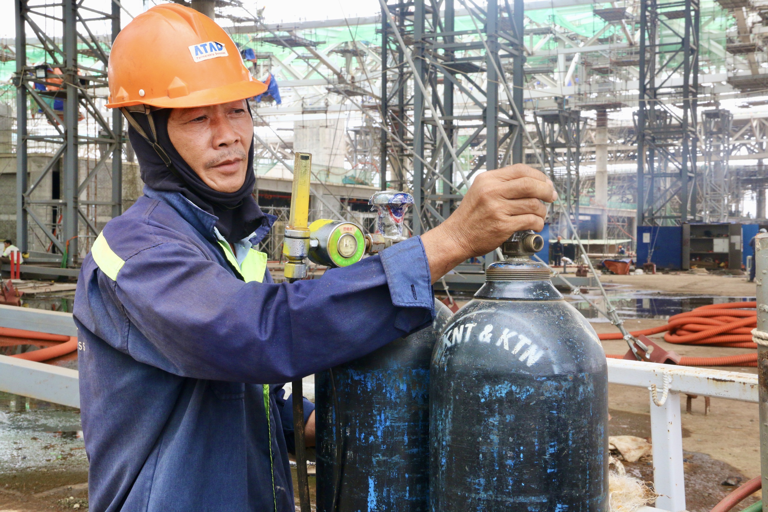 Những bữa cơm, giấc ngủ vội giữa đại công trường sân bay Long Thành- Ảnh 14. Những bữa cơm, giấc ngủ vội giữa đại công trường sân bay Long Thành- Ảnh 14.
