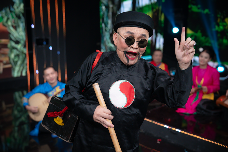NSƯT Xuân Hinh: "13 tuổi, tôi buôn đủ thứ, cái gì ra tiền là tôi làm"- Ảnh 2. NSƯT Xuân Hinh: "13 tuổi, tôi buôn đủ thứ, cái gì ra tiền là tôi làm"- Ảnh 2.