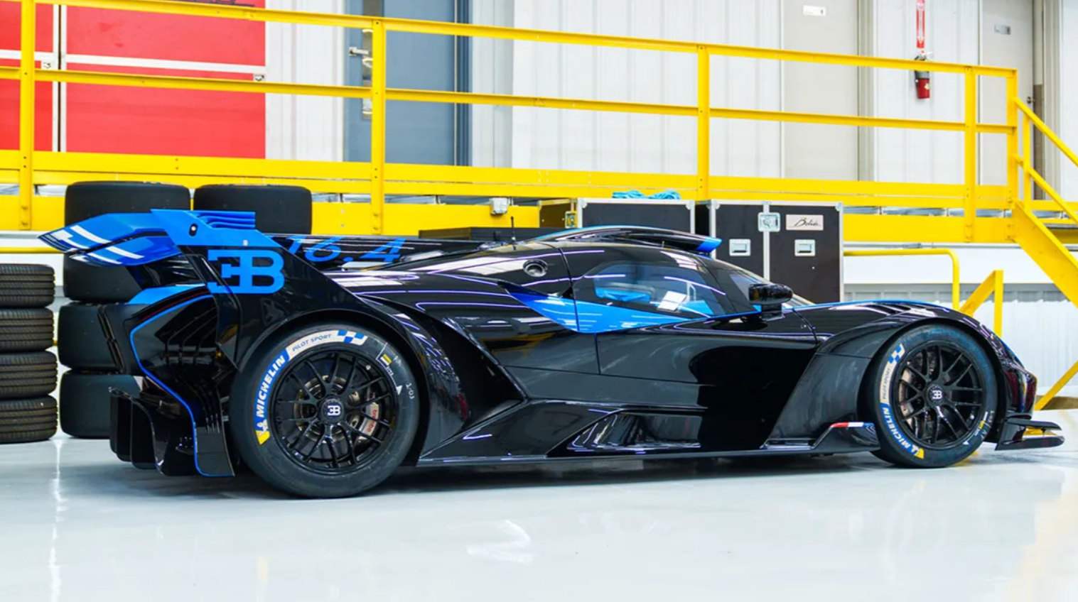 Siêu xe Bugatti Bolide mở bán, giá từ 4,5 triệu USD- Ảnh 2. Siêu xe Bugatti Bolide mở bán, giá từ 4,5 triệu USD- Ảnh 2.