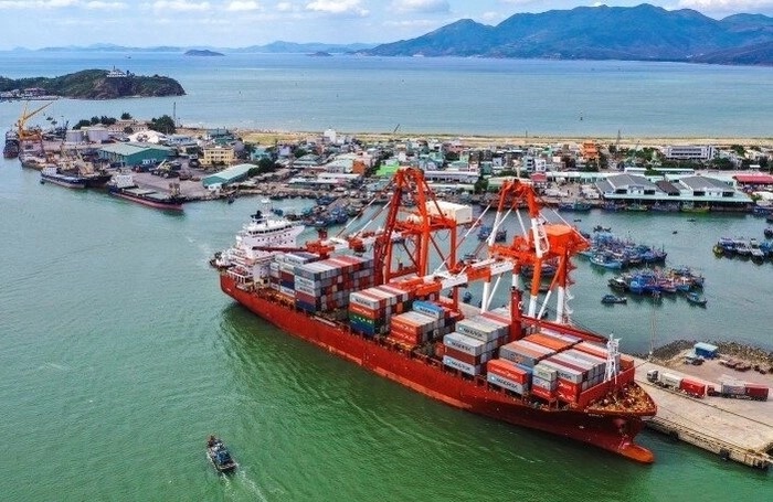 Hoàn thành nâng cấp luồng Quy Nhơn cho tàu tới 50.000 DWT trong tháng 9- Ảnh 1.