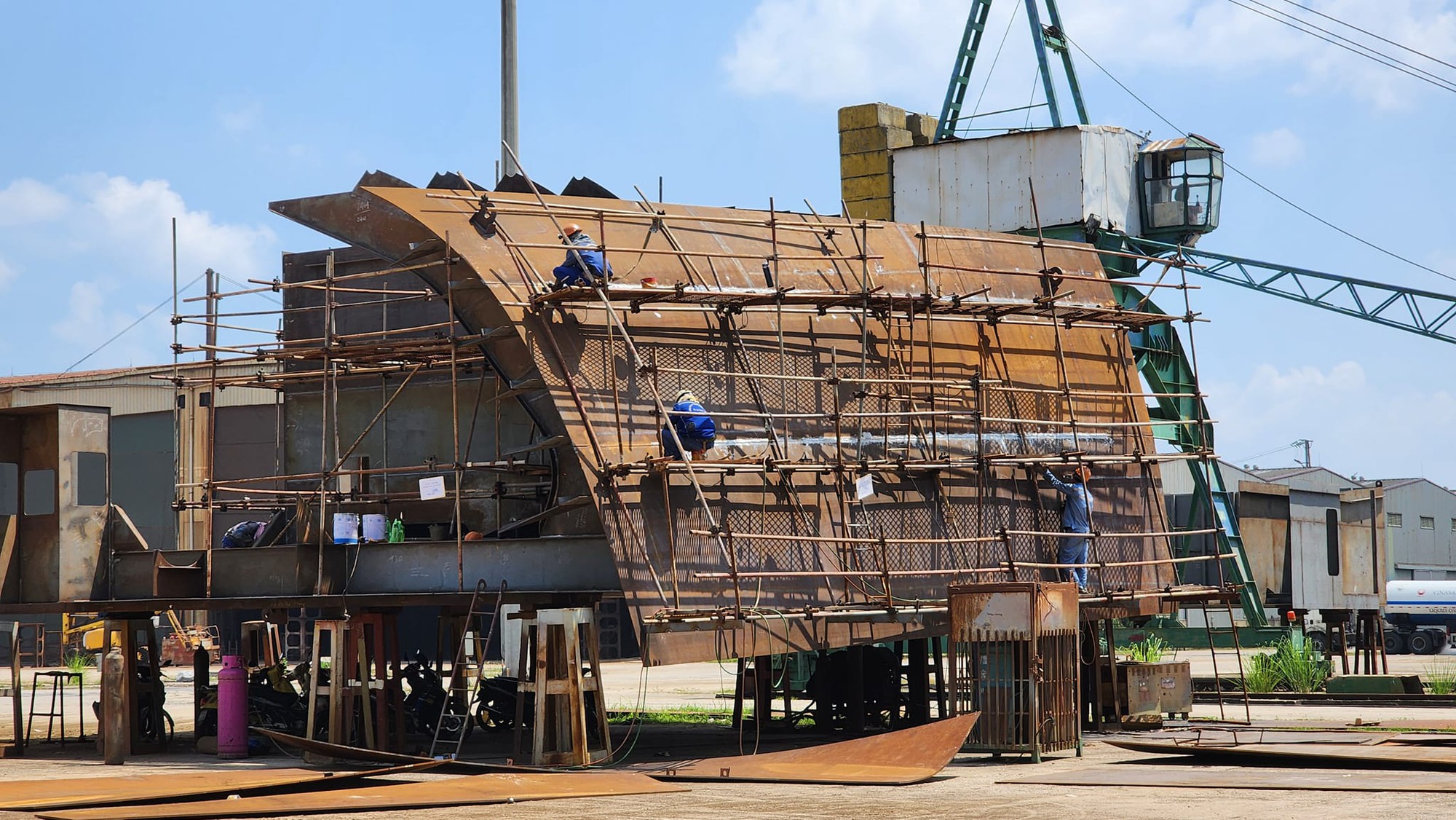Tôn vinh những người kiến tạo tương lai tại Ngày hội Lao động sáng tạo 2025- Ảnh 2. Tôn vinh những người kiến tạo tương lai tại Ngày hội Lao động sáng tạo 2025- Ảnh 2.